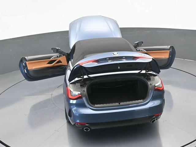 Photo of 2024 Gray BMW 430