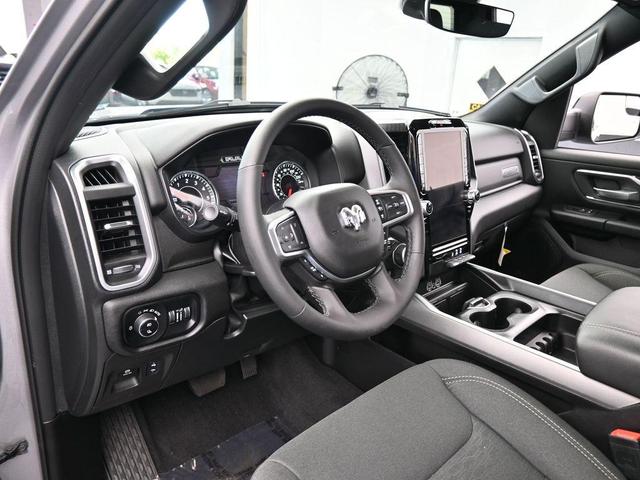 Photo of 2025 Billet Silver Metallic Clearcoat RAM 1500