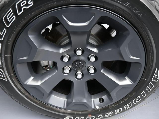 Photo of 2025 Billet Silver Metallic Clearcoat RAM 1500