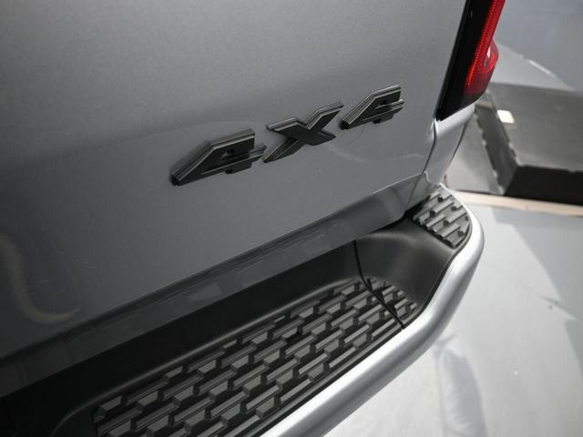 Photo of 2025 Billet Silver Metallic Clearcoat RAM 1500
