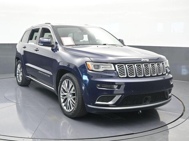 Photo of 2017 True Blue Pearlcoat Jeep Grand Cherokee
