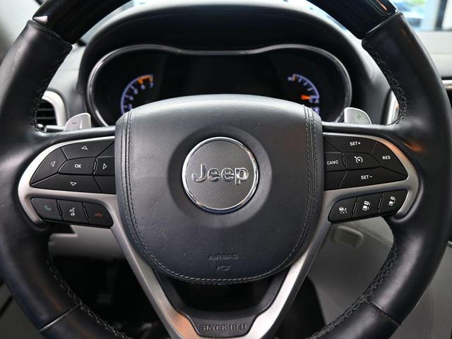 Photo of 2017 True Blue Pearlcoat Jeep Grand Cherokee