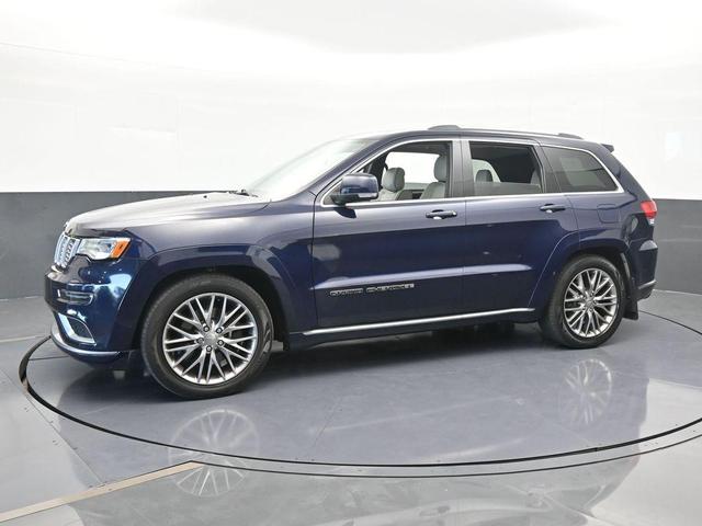 Photo of 2017 True Blue Pearlcoat Jeep Grand Cherokee
