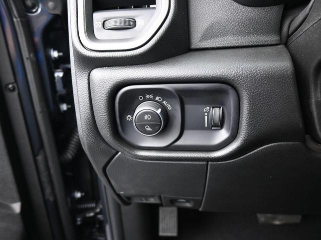 Photo of 2025 Blue Metallic RAM 2500