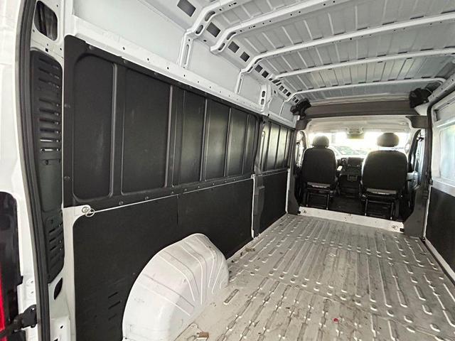 Photo of 2023 Bright White Clearcoat RAM ProMaster 2500