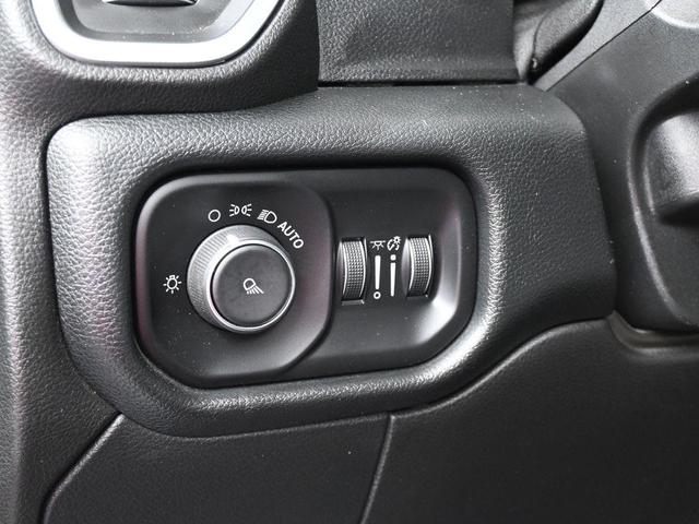 Photo of 2020 Diamond Black RAM 2500