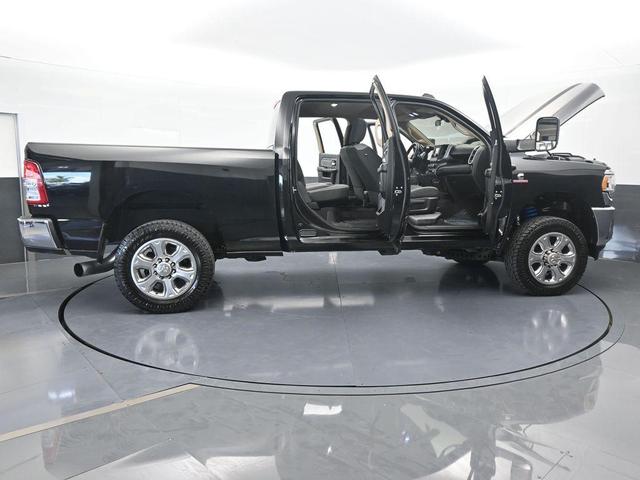 Photo of 2020 Diamond Black RAM 2500
