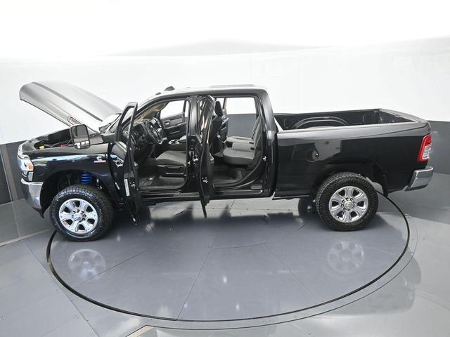 Photo of 2020 Diamond Black RAM 2500