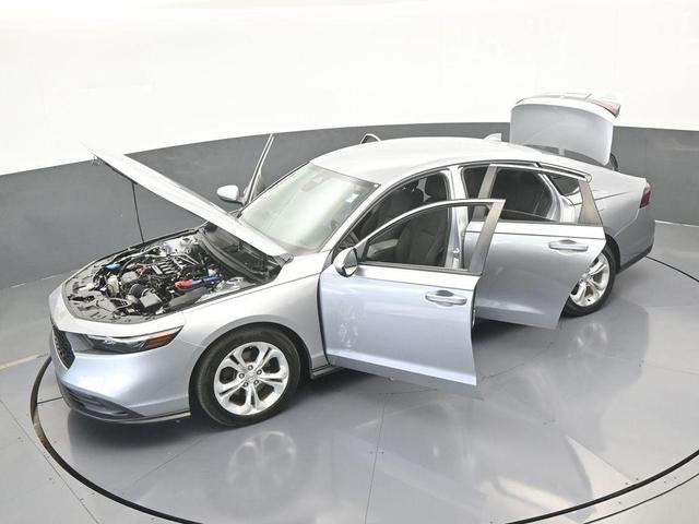Photo of 2023 Crystal Black Pearl Honda Accord
