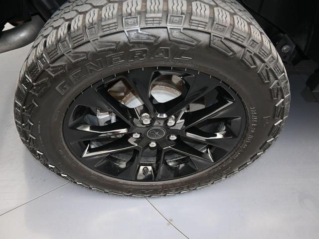 Photo of 2023 Black Clearcoat Jeep Wrangler