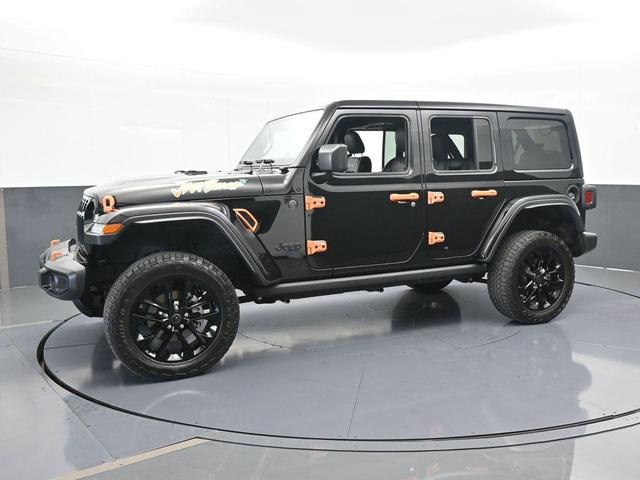 Photo of 2023 Black Clearcoat Jeep Wrangler