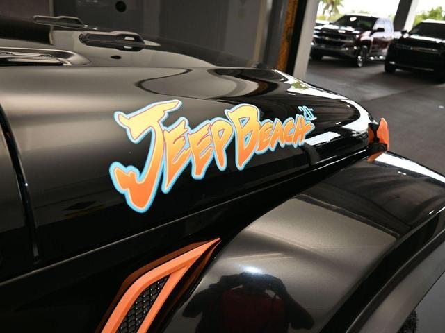 Photo of 2023 Black Clearcoat Jeep Wrangler