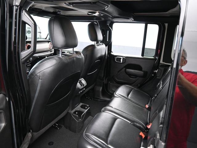 Photo of 2023 Black Clearcoat Jeep Wrangler