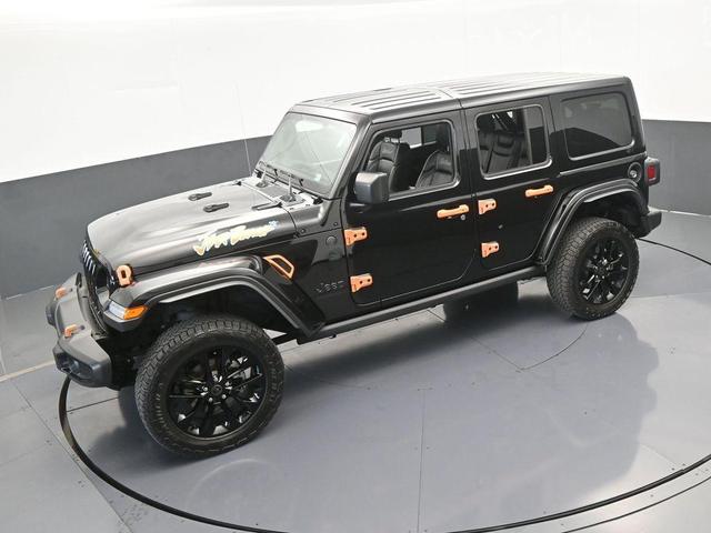 Photo of 2023 Black Clearcoat Jeep Wrangler