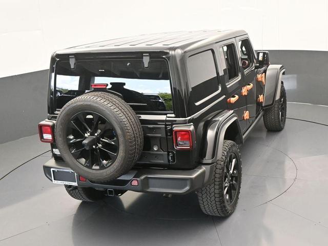 Photo of 2023 Black Clearcoat Jeep Wrangler