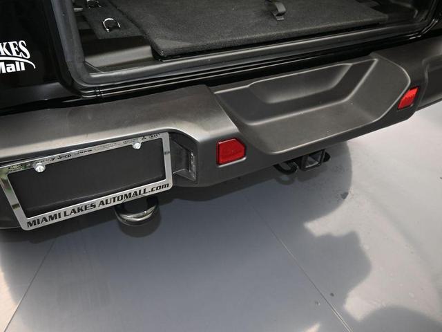 Photo of 2023 Black Clearcoat Jeep Wrangler