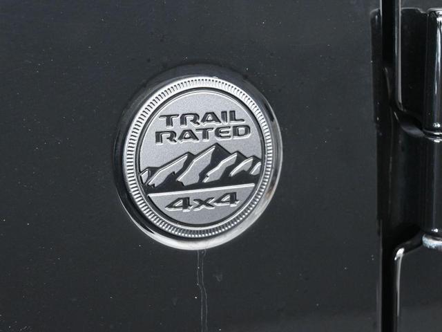 Photo of 2023 Black Clearcoat Jeep Gladiator