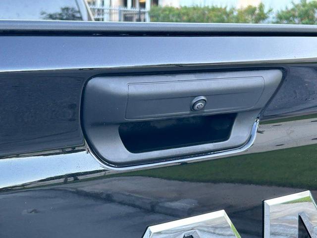 Photo of 2025 Diamond Black RAM 1500
