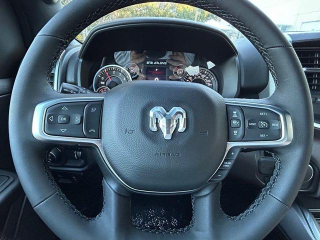 Photo of 2025 Diamond Black RAM 1500