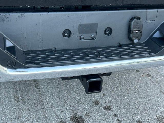 Photo of 2025 Diamond Black RAM 1500