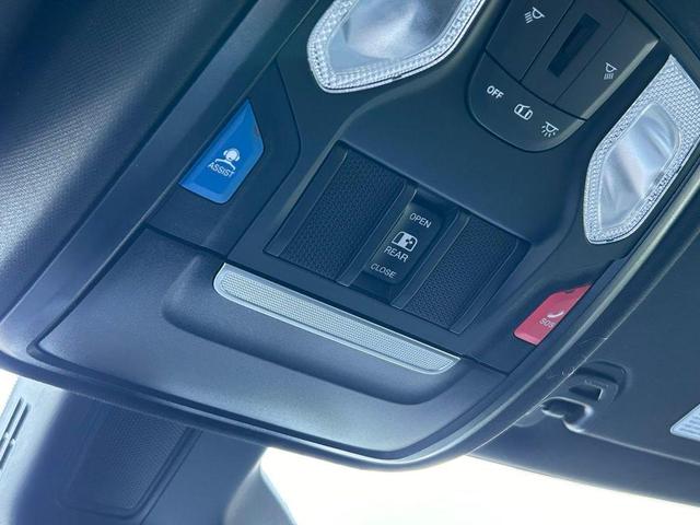 Photo of 2025 Diamond Black RAM 1500