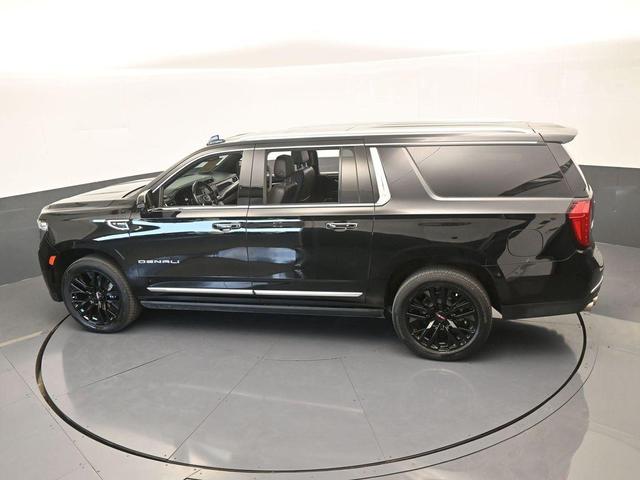 Photo of 2022 Onyx Black GMC Yukon XL