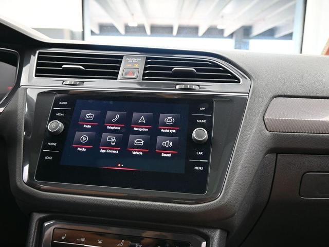 Photo of 2024 Kings Red Volkswagen Tiguan