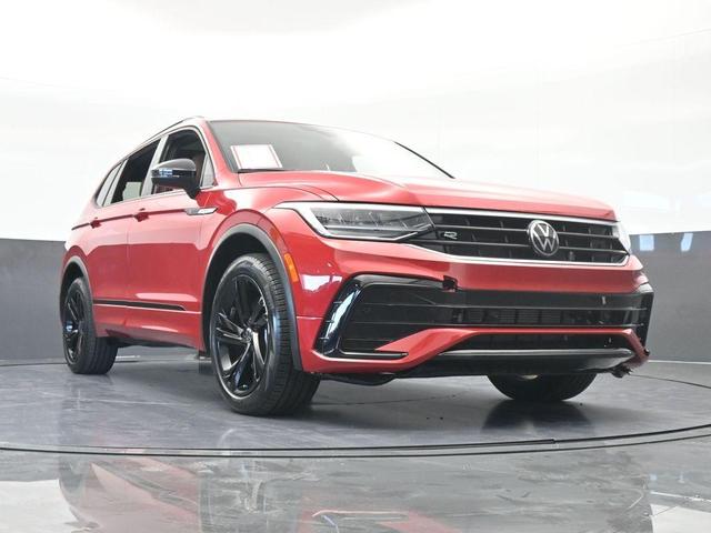 Photo of 2024 Kings Red Volkswagen Tiguan