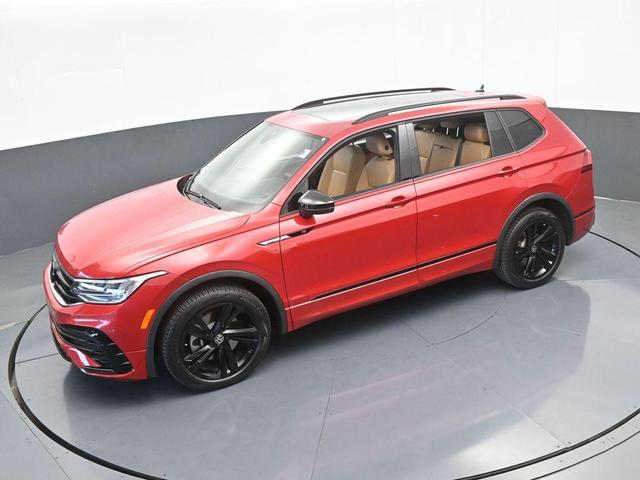 Photo of 2024 Kings Red Volkswagen Tiguan