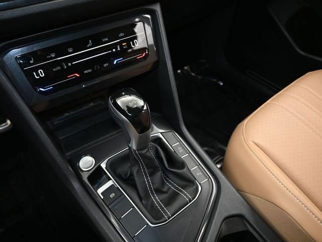 Photo of 2024 Kings Red Volkswagen Tiguan