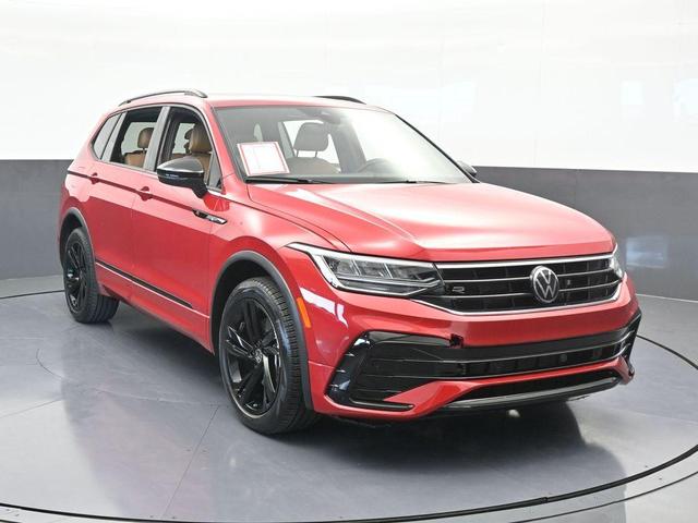 Photo of 2024 Kings Red Volkswagen Tiguan