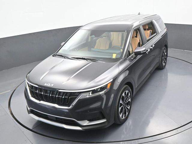 Photo of 2024 Metal Kia Carnival