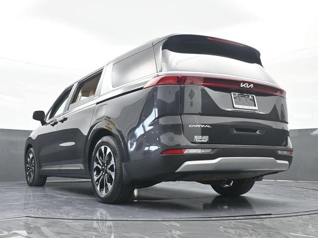 Photo of 2024 Metal Kia Carnival