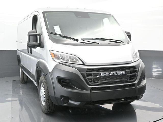 Photo of 2025 Bright Silver Clearcoat Metallic RAM ProMaster 1500