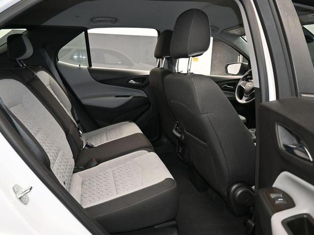 Photo of 2023 Summit White Chevrolet Equinox