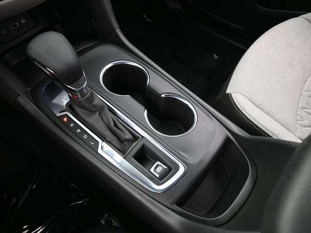 Photo of 2023 Summit White Chevrolet Equinox