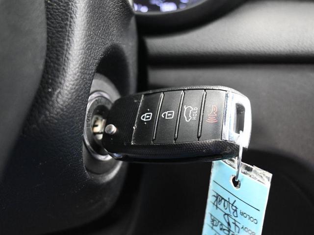 Photo of 2020 Black Cherry Pearl Kia Sportage