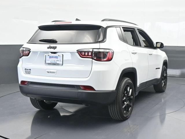 Photo of 2025 Bright White Clearcoat Jeep Compass