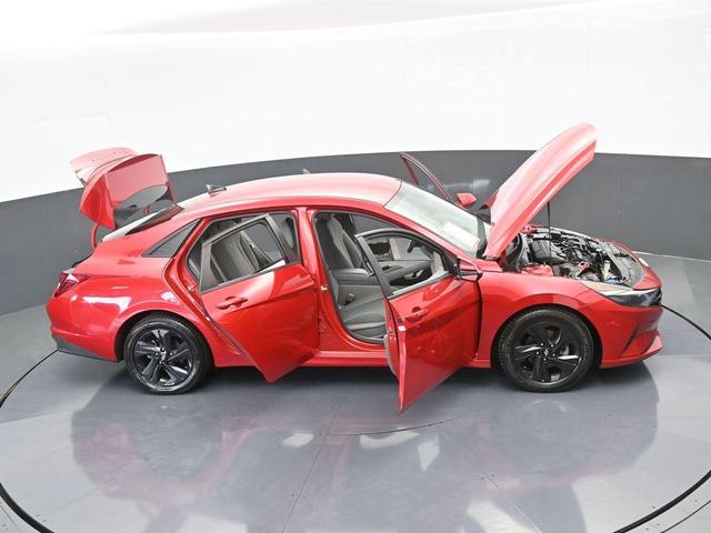 Photo of 2021 Calypso Red Hyundai ELANTRA