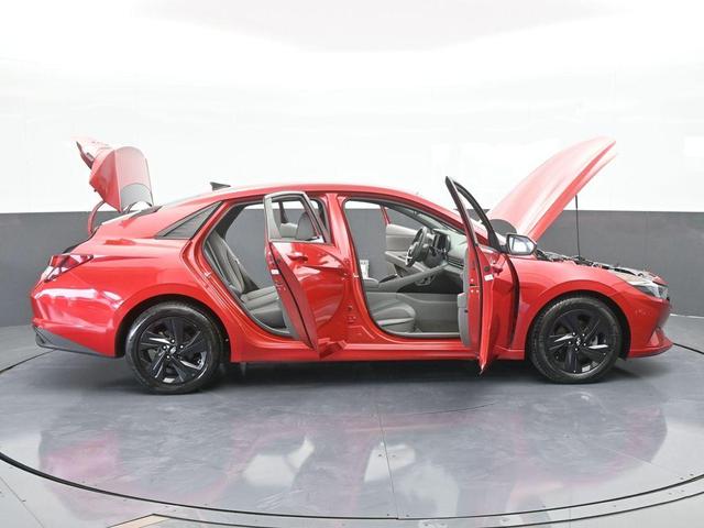 Photo of 2021 Calypso Red Hyundai ELANTRA