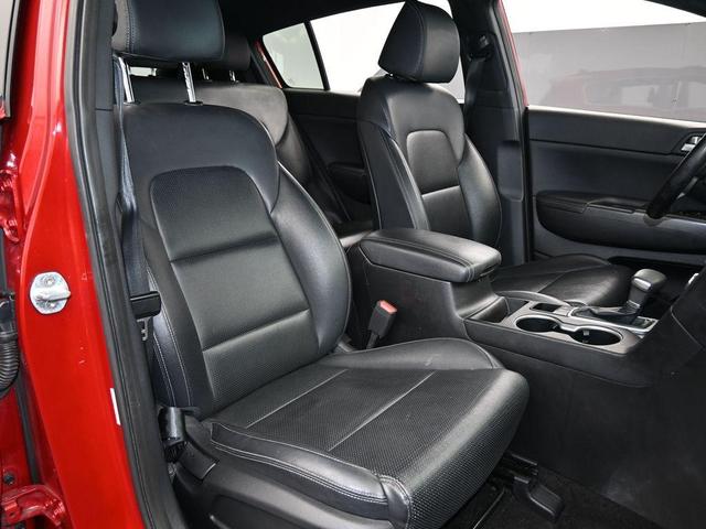 Photo of 2022 Hyper Red Kia Sportage