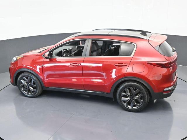 Photo of 2022 Hyper Red Kia Sportage