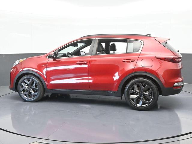 Photo of 2022 Hyper Red Kia Sportage