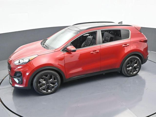 Photo of 2022 Hyper Red Kia Sportage