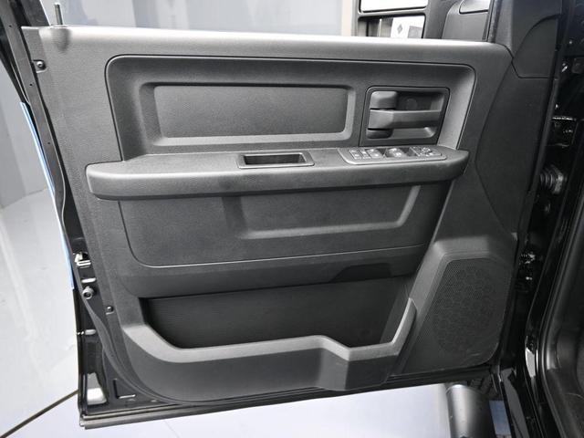 Photo of 2025 Diamond Black RAM 2500