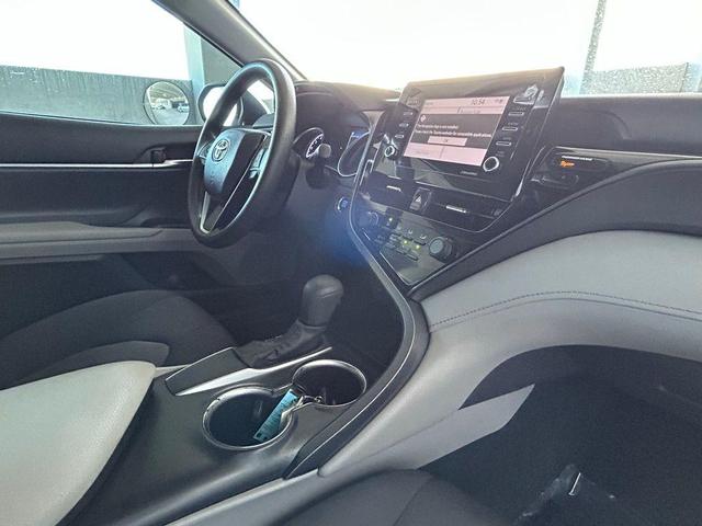 Photo of 2021 Silver Toyota Camry