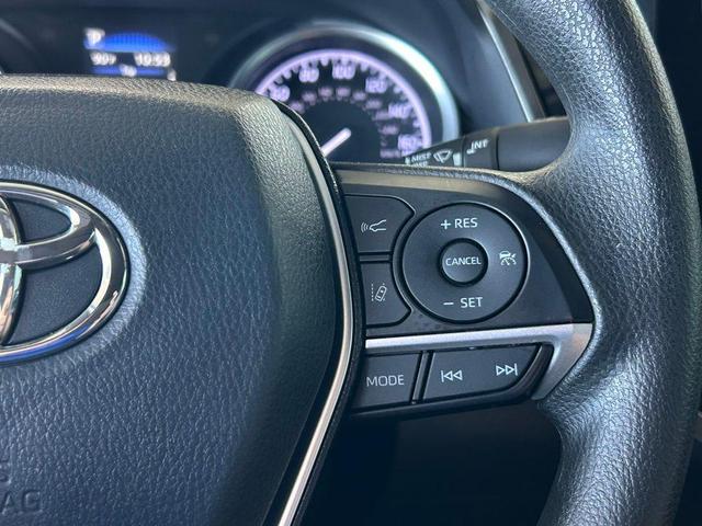 Photo of 2021 Silver Toyota Camry