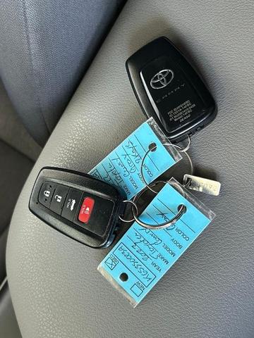 Photo of 2021 Silver Toyota Camry