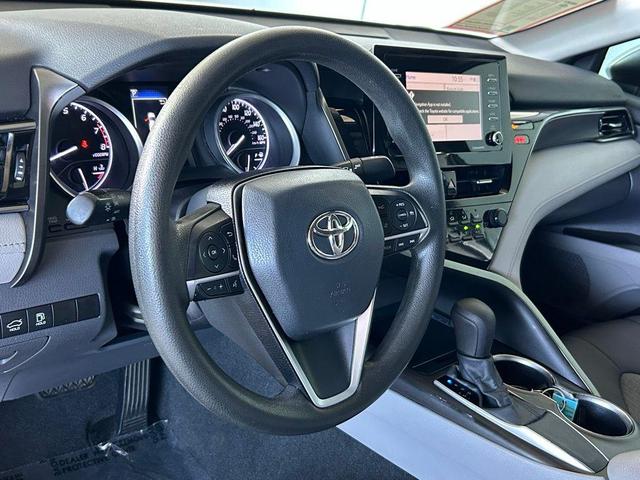 Photo of 2021 Silver Toyota Camry