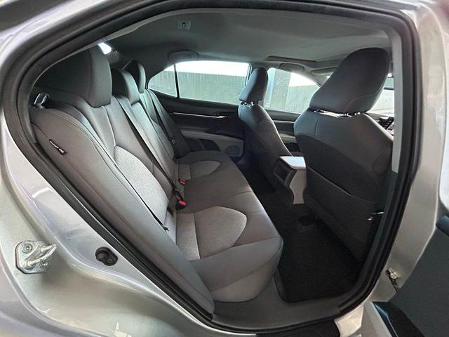 Photo of 2021 Silver Toyota Camry